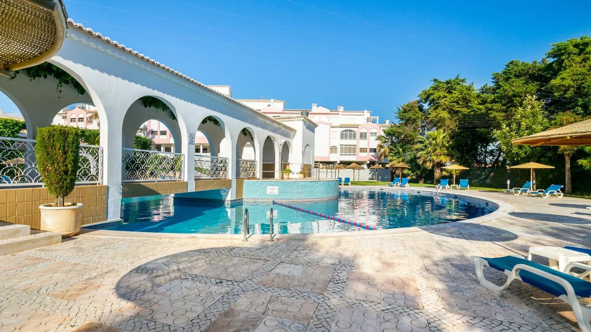 Apartment Vilarosa Oceanside By Encantos Do Algarve - 1B Portimao Portugal
