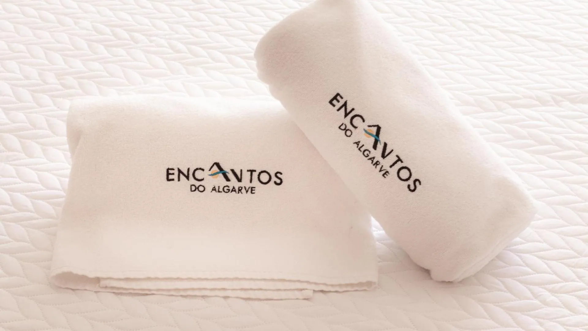 Vilarosa Oceanside By Encantos Do Algarve - 1B Portimao Apartment